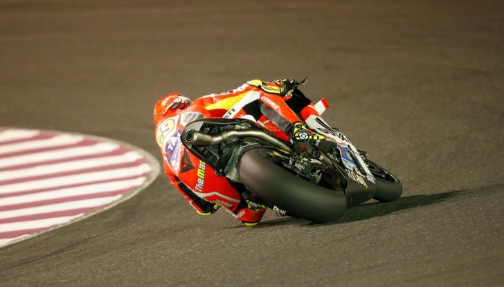 MotoGP 2016: Iannone e Dovizioso puntano alla vittoria in Qatar - Foto 2 di 23
