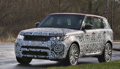 Range Rover Sport SVR, foto spia del facelift