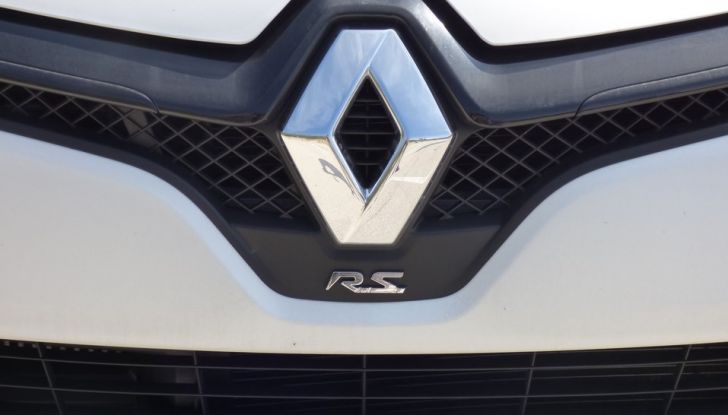 Renault Clio R.S. 220 EDC Trophy: prova su strada e prestazioni - Foto 10 di 37