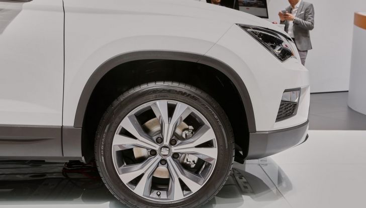 Seat Ateca: primo SUV della casa spagnola - Foto 5 di 19