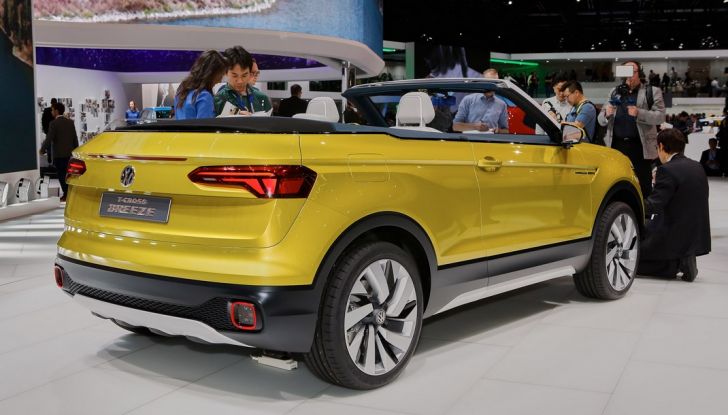 Volkswagen T-Cross Breeze: il prototipo a Ginevra 2016 - Foto 12 di 21