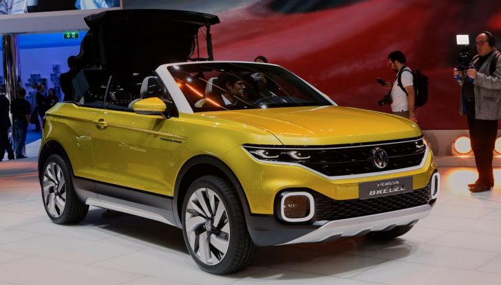 Volkswagen T-Cross Breeze: il prototipo a Ginevra 2016 - Foto 19 di 21