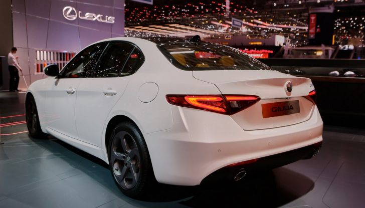 Alfa Romeo Giulia live Ginevra 2016