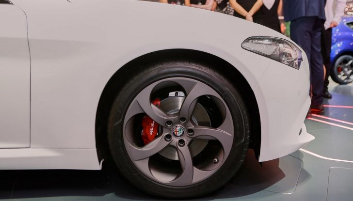 Alfa Romeo Giulia live Ginevra 2016