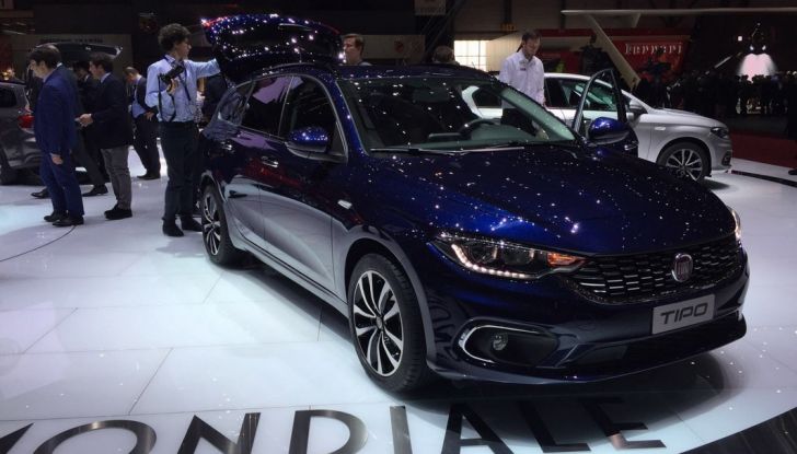Fiat tipo 2 volumi live Ginevra 2016.