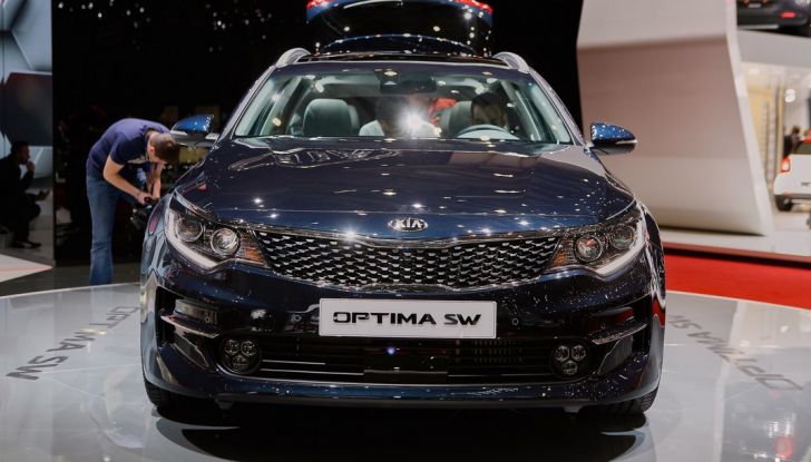 Kia Optima Sportswagon, la familiare di segmento D presentata in anteprima - Foto 2 di 12