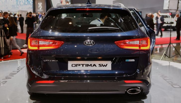 Kia Optima Sportswagon, la familiare di segmento D presentata in anteprima - Foto 7 di 12