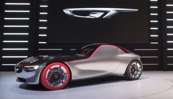 Opel GT Concept: a Ginevra la sportiva del futuro - Foto 12 di 20
