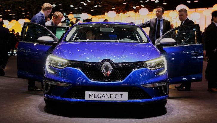 Nuova Renault Megane Sporter GT svelata in anteprima - Foto 9 di 9