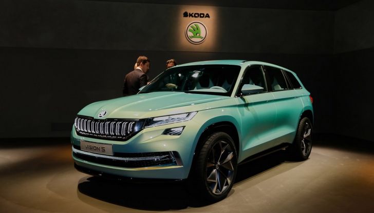 Skoda Vision S: ecco il concept del nuovo SUV - Foto 2 di 15