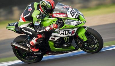 Superbike GP Thailandia: anche in Gara 2 domina una Kawasaki ma è quella di Tom Sykes