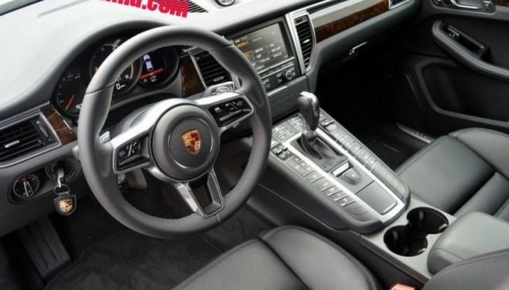 Zotye SR8: dalla Cina la copia della Porsche Macan - Foto 10 di 10