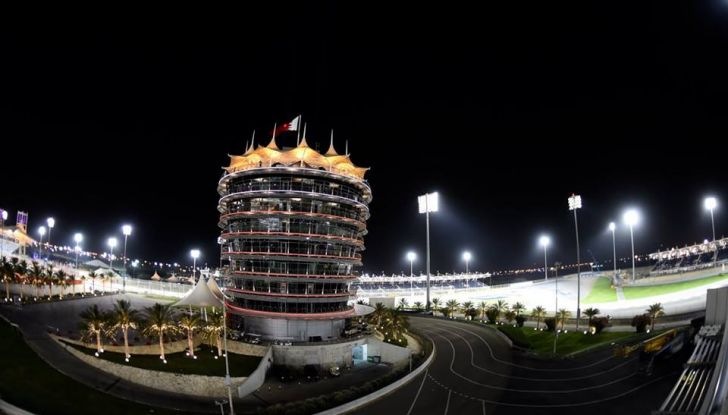 F1, Rosberg bis in Bahrain davanti a Raikkonen e Hamilton - Foto 1 di 11