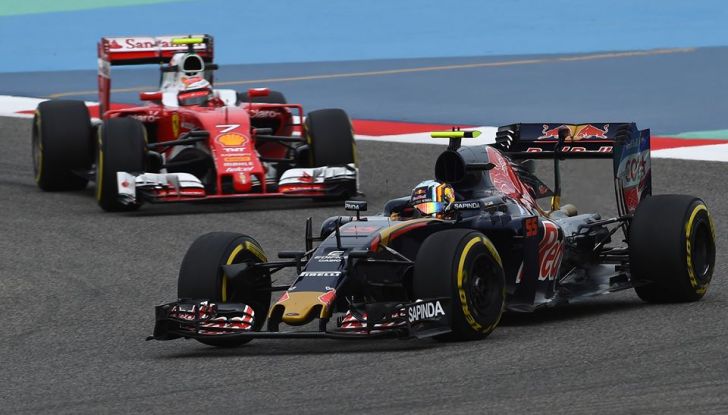 F1, Rosberg bis in Bahrain davanti a Raikkonen e Hamilton - Foto 3 di 11