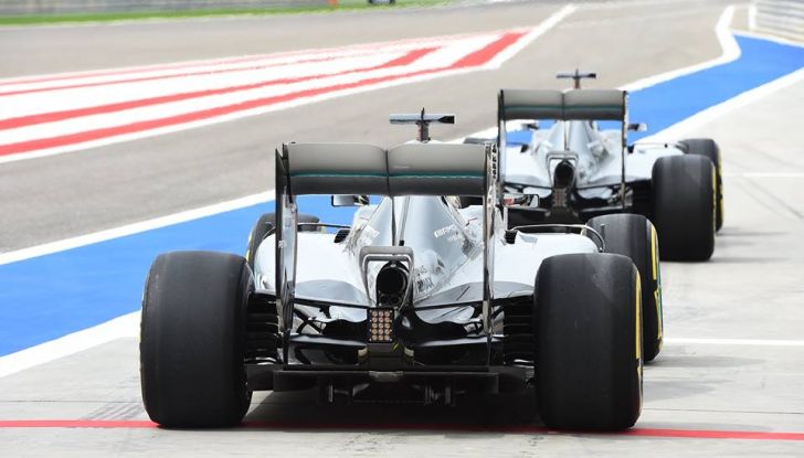 F1, Rosberg bis in Bahrain davanti a Raikkonen e Hamilton - Foto 5 di 11