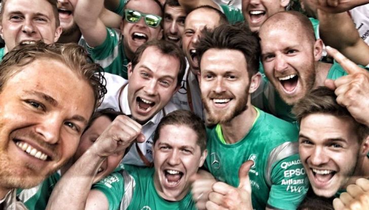 F1 2016, GP del Brasile: Hamilton trionfa nel diluvio, Vettel quinto - Foto 41 di 41