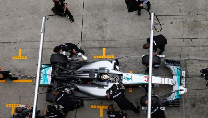 F1 2016, GP del Brasile: Hamilton trionfa nel diluvio, Vettel quinto - Foto 24 di 41