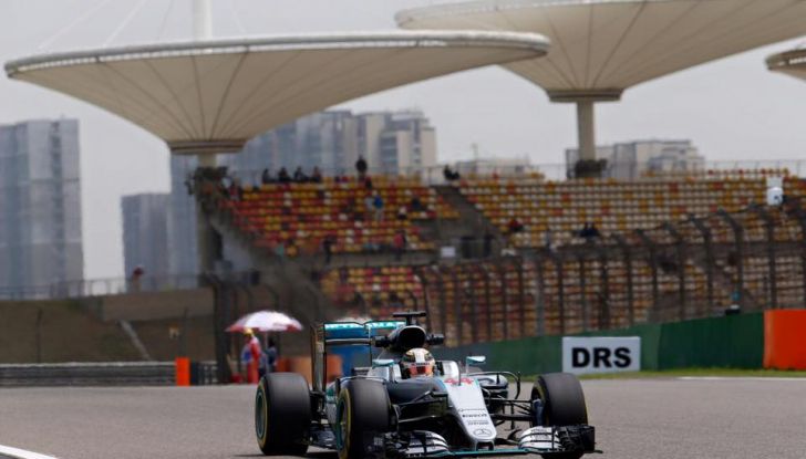 F1 2016, GP del Brasile: Hamilton trionfa nel diluvio, Vettel quinto - Foto 28 di 41