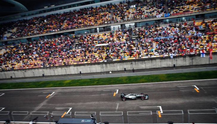 F1 2016, GP del Brasile: Hamilton trionfa nel diluvio, Vettel quinto - Foto 30 di 41