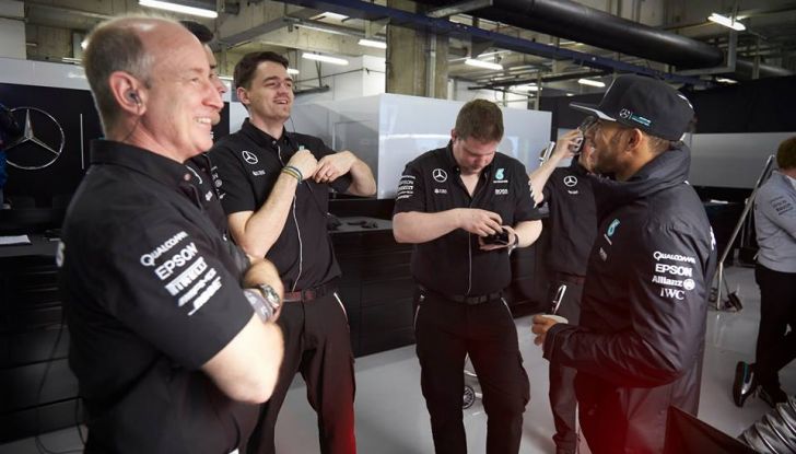 F1 2016, GP del Brasile: Hamilton trionfa nel diluvio, Vettel quinto - Foto 36 di 41