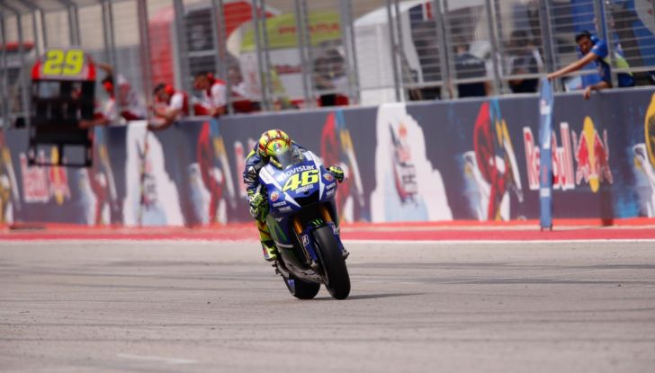 Orari MotoGP 2016 Austin, Texas: Marquez ricomincia da tre in diretta Sky e differita TV8 - Foto 14 di 32