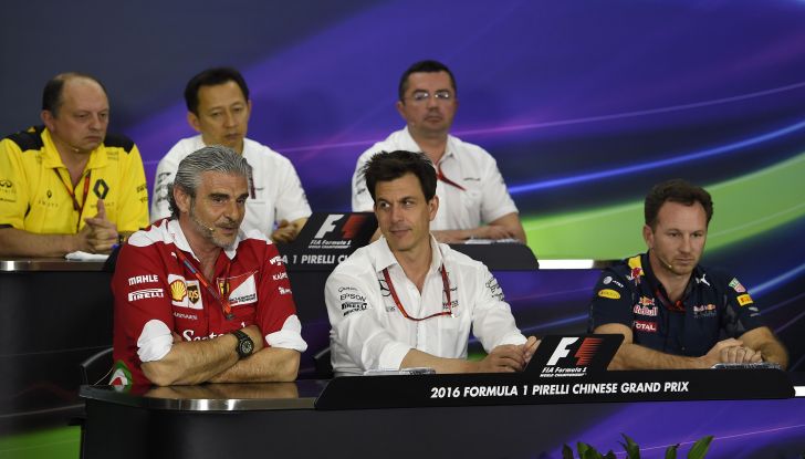 F1 2016, GP del Brasile: Hamilton trionfa nel diluvio, Vettel quinto - Foto 5 di 41