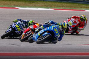 26-dani-pedrosa-esp-29-andrea-iannone-ita-41-aleix-espargaro-esp-46-valentino-rossi-ita_gp_5362.gallery_full_top_fullscreen