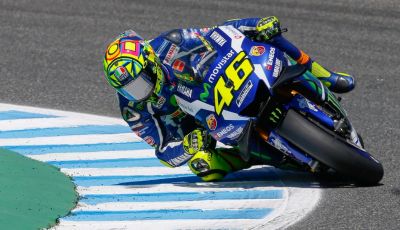 Risultati MotoGP 2016, Motegi: pole a Rossi, Marquez secondo