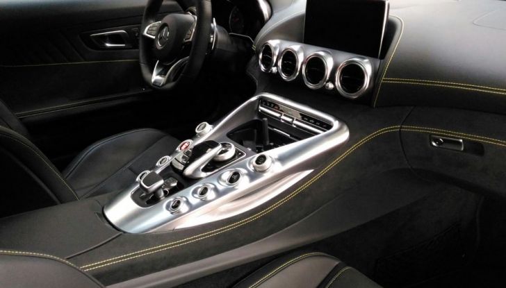 AMG Driving Academy Italia 2016, le più belle foto del corso di guida sportiva - Foto 13 di 25