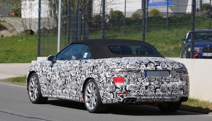 Audi S5 cabrio prime foto spia della scoperta tedesca (13)