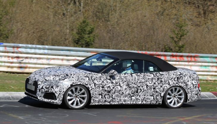 Audi S5 cabrio prime foto spia della scoperta tedesca (16)