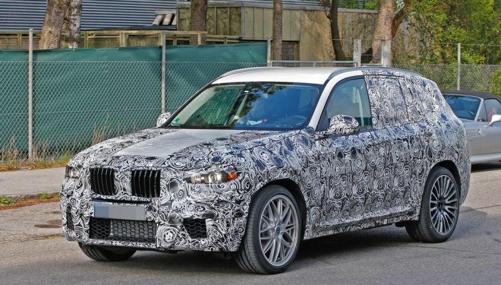 Nuova BMW X3 M: ecco le foto spia del suv sportivo - Foto 5 di 12