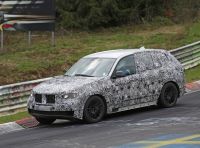 BMW X5 di nuova generazione, le immagini spia dei test in pista