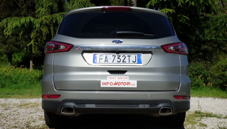 Ford S-Max TDCi 2.0 180 CV, prova su strada, dotazioni di serie e prezzi (19)