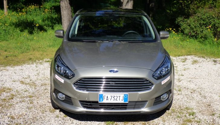 Ford S-Max TDCi 2.0 180 CV, prova su strada, dotazioni di serie e prezzi (3)