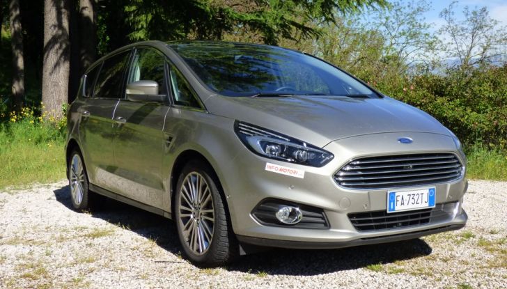 Ford S-Max TDCi 2.0 180 CV, prova su strada, dotazioni di serie e prezzi (4)