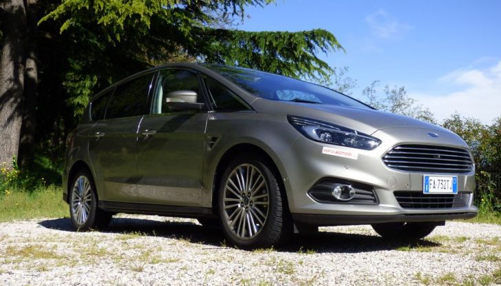 Ford S-Max TDCi 2.0 180 CV, prova su strada, dotazioni di serie e prezzi (8)
