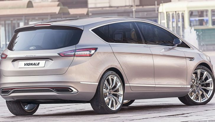 Ford S-Max Vignale, 3/4 posteriore laterale.