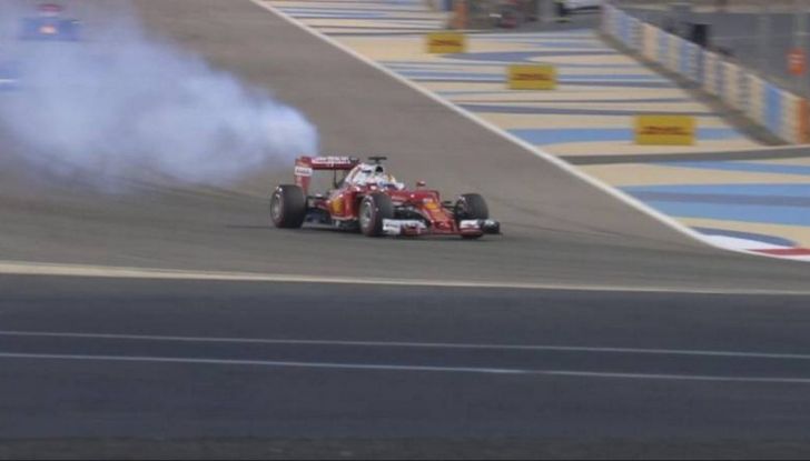 Formula 1 Ferrari: Vettel si ritira prima del via, Arrivabene scontento - Foto 3 di 9