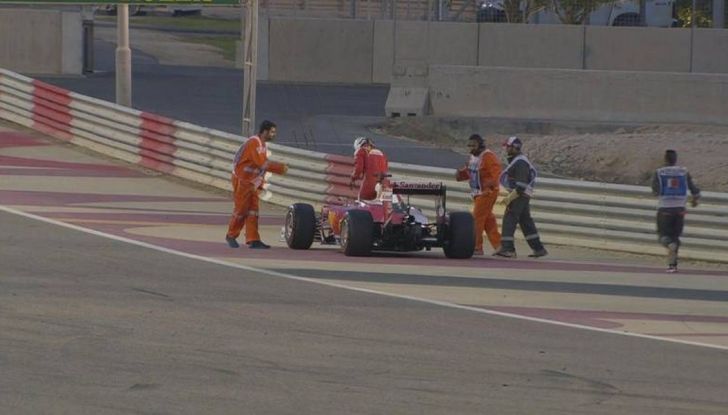 Formula 1 Ferrari: Vettel si ritira prima del via, Arrivabene scontento - Foto 6 di 9