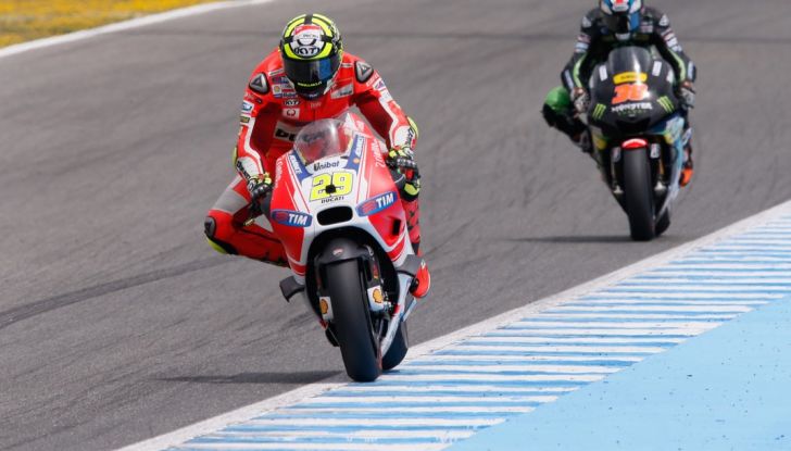 Risultati MotoGP Jerez 2016, FP1 ed FP2: Lorenzo il Martillo - Foto 2 di 23