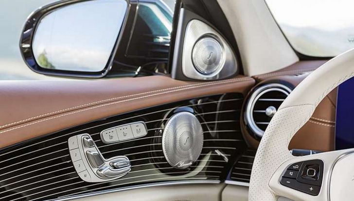 Nuova Mercedes Classe E, prova su strada, prezzi ed allestimenti - Foto 7 di 11