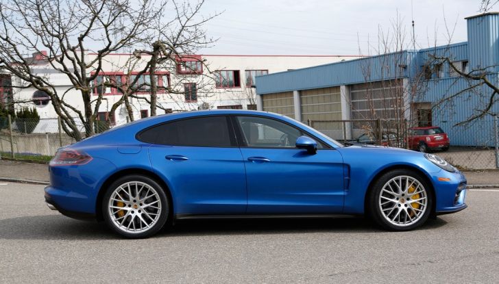 Nuova Porsche Panamera MY2017, le foto dei test senza camuffature - Foto 3 di 8