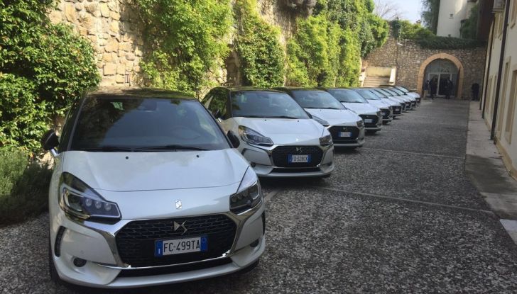 Nuove DS 3 e DS 3 Cabrio: prova su strada, motorizzazioni e prezzi - Foto 1 di 40