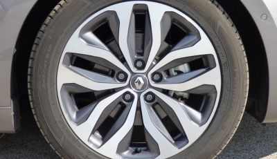 Kia Stonic 2026 prova su strada, motori e prezzi