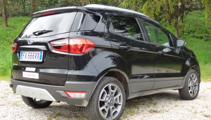 Ford EcoSport prova su strada, motorizzazioni e prezzi - Foto 4 di 41