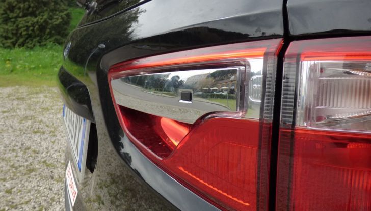 Ford EcoSport prova su strada, motorizzazioni e prezzi - Foto 23 di 41