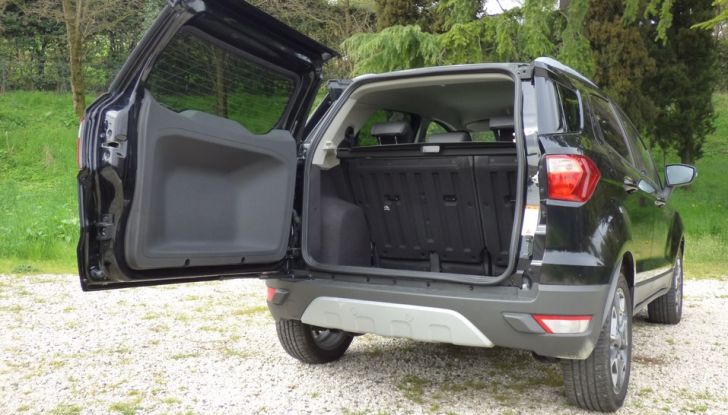 Ford EcoSport prova su strada, motorizzazioni e prezzi - Foto 27 di 41
