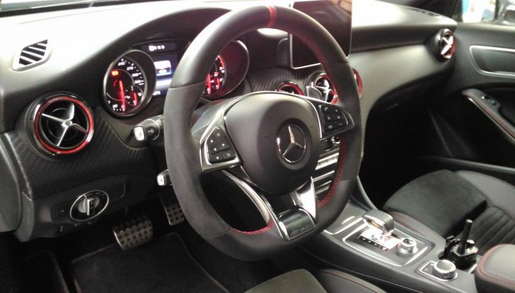 ​​AMG Driving Academy​, i corsi di di guida sicura ​firmati Mercedes - Foto 24 di 33