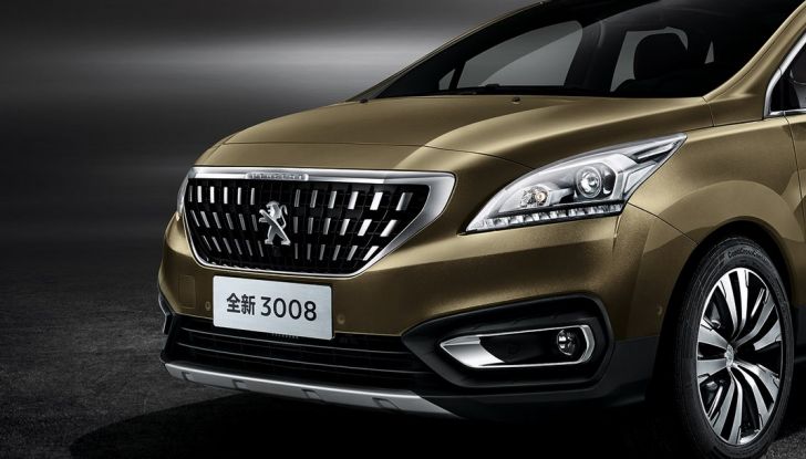 Peugeot a Pechino con 308 Sedan, il SUV 3008 e il piano Blue Upper - Foto 8 di 9